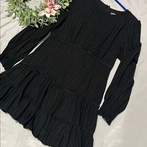 Elegant Black Long Sleeve Dress